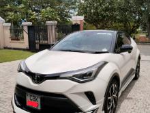 Toyota CHR G Turbo NGX10 2020 SUV
