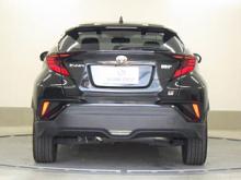 https://riyasewana.com/uploads/toyota-chr-gr-1312373317922.jpg
