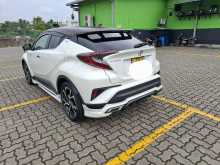 https://riyasewana.com/uploads/toyota-chr-gt-101157274252.jpg