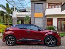 https://riyasewana.com/uploads/toyota-chr-gt-1164753622.jpg