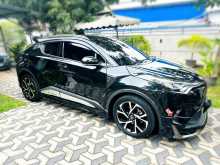 https://riyasewana.com/uploads/toyota-chr-gt-1180958132.jpg