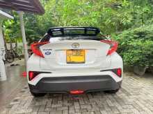 https://riyasewana.com/uploads/toyota-chr-gt-12116134852.jpg