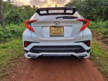 https://riyasewana.com/uploads/toyota-chr-gt-121208496525.jpg