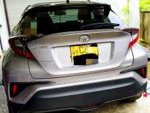 https://riyasewana.com/uploads/toyota-chr-gt-151047304862.jpg