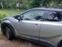 https://riyasewana.com/uploads/toyota-chr-gt-17100527952.jpg