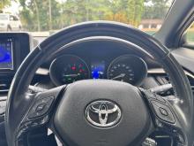 https://riyasewana.com/uploads/toyota-chr-gt-178590117295.jpg