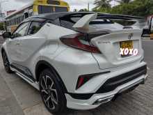 https://riyasewana.com/uploads/toyota-chr-gt-2017-1910150212933.jpg