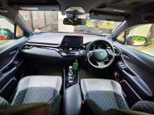 https://riyasewana.com/uploads/toyota-chr-gt-2018-1017121212273.jpg