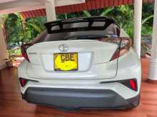 https://riyasewana.com/uploads/toyota-chr-gt-2018-1121462412033.jpg