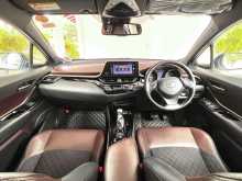 https://riyasewana.com/uploads/toyota-chr-gt-2018-2323223212723.jpg