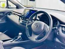 https://riyasewana.com/uploads/toyota-chr-gt-2019-2620433512243.jpg
