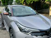 Toyota CHR GT Brown Top 2019 SUV
