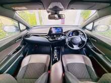 https://riyasewana.com/uploads/toyota-chr-gt-2020-1213383512103.jpg