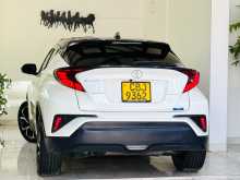 https://riyasewana.com/uploads/toyota-chr-gt-2020-1213383512382.jpg