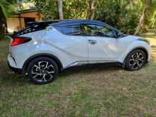 https://riyasewana.com/uploads/toyota-chr-gt-2020-210273212184.jpg