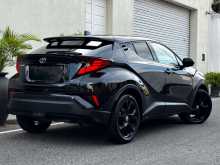 https://riyasewana.com/uploads/toyota-chr-gt-211333544383.jpg