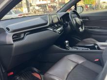 https://riyasewana.com/uploads/toyota-chr-gt-2123121817205.jpg