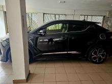 https://riyasewana.com/uploads/toyota-chr-gt-61325306284.jpg