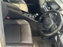 https://riyasewana.com/uploads/toyota-chr-gt-6204918455.jpg