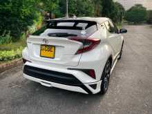 https://riyasewana.com/uploads/toyota-chr-gt-66334722162.jpg
