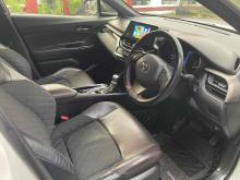 https://riyasewana.com/uploads/toyota-chr-gt-914405624415.jpg