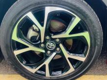 https://riyasewana.com/uploads/toyota-chr-gt-98113524755.jpg
