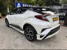 https://riyasewana.com/uploads/toyota-chr-hgx10-2018-19054512083.jpg