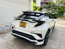 https://riyasewana.com/uploads/toyota-chr-hybrid-127384417565.jpg