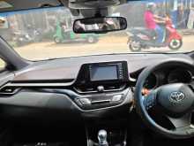 https://riyasewana.com/uploads/toyota-chr-hybrid-1310343522403.jpg