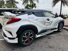https://riyasewana.com/uploads/toyota-chr-hybrid-1519494722912.jpg