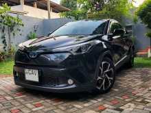Toyota CHR Hybrid NGX 10 2017 SUV