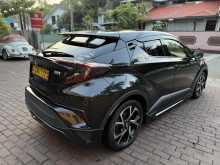 https://riyasewana.com/uploads/toyota-chr-hybrid-1814523822592.jpg