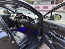 https://riyasewana.com/uploads/toyota-chr-hybrid-222294724783.jpg