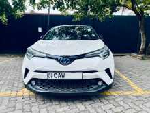 https://riyasewana.com/uploads/toyota-chr-hybrid-2885941391.jpg