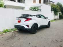 https://riyasewana.com/uploads/toyota-chr-nero-191938424653.jpg