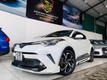 Toyota CHR NGX 10 2018 SUV