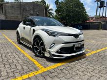 Toyota CHR NGX 10 2018 SUV