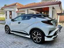 https://riyasewana.com/uploads/toyota-chr-ngx-118591622222.jpg