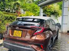 https://riyasewana.com/uploads/toyota-chr-ngx-121146354902.jpg