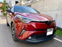Toyota CHR NGX 10 2018 SUV