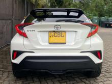 https://riyasewana.com/uploads/toyota-chr-ngx-141233176274.jpg