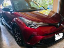 https://riyasewana.com/uploads/toyota-chr-ngx-148184317176.jpg