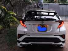 https://riyasewana.com/uploads/toyota-chr-ngx-161728504223.jpg