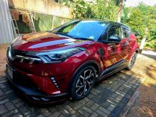 Toyota CHR NGX 10 2018 SUV