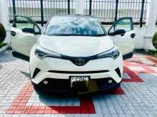 Toyota CHR NGX 10 Turbo Highest 2018 SUV