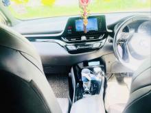 https://riyasewana.com/uploads/toyota-chr-ngx-19371124563.jpg