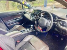 https://riyasewana.com/uploads/toyota-chr-ngx-2013221624731.jpg