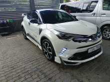 Toyota CHR NGX 50 2017 Van