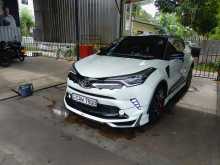 Toyota CHR NGX 50 2017 SUV
