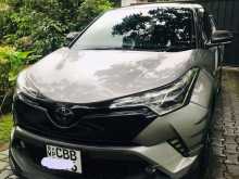 https://riyasewana.com/uploads/toyota-chr-ngx-2018-1414483712672.jpg